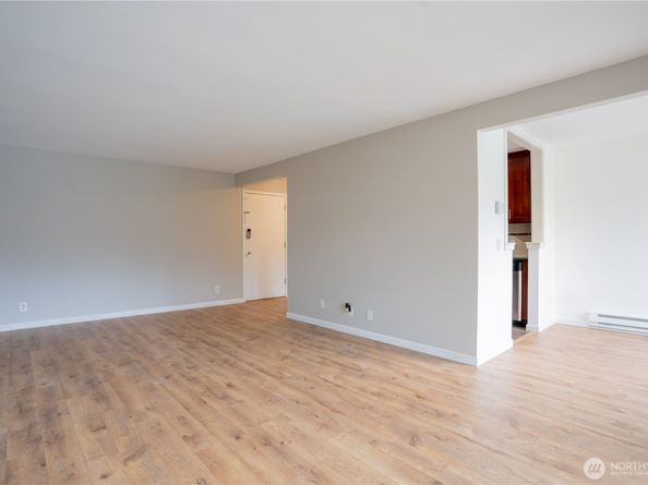 12701 NE 9th Place D209, Bellevue WA 98005