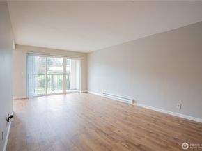 12701 NE 9th Place D209, Bellevue WA 98005