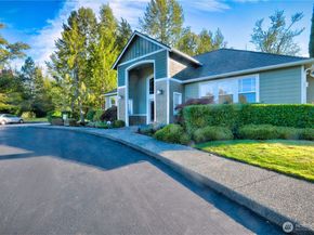 538 241st Lane SE, Sammamish WA 98074