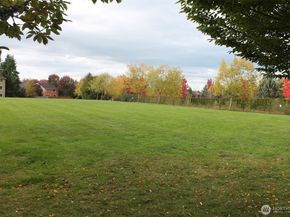 538 241st Lane SE, Sammamish WA 98074