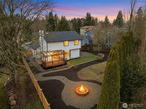 8828 NE 152nd Street, Kenmore WA 98028