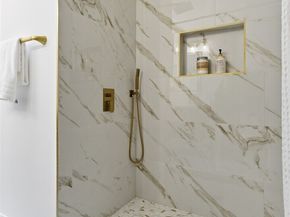 8828 NE 152nd Street, Kenmore WA 98028