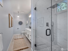 2635 109th Place NE, Bellevue WA 98004