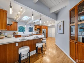 2635 109th Place NE, Bellevue WA 98004