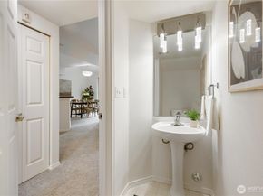 12530 Admiralty Way H102, Everett WA 98204