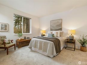 12530 Admiralty Way H102, Everett WA 98204