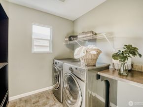 35006 SE Brinkley Street, Snoqualmie WA 98065