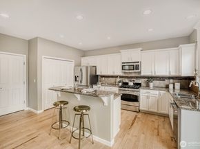 35006 SE Brinkley Street, Snoqualmie WA 98065