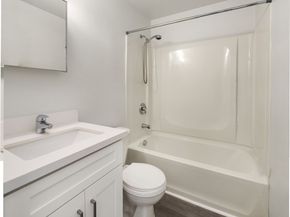 420 107th Place SW 1, Everett WA 98204