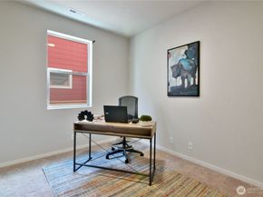 218 SW 96th Lane, Seattle WA 98106