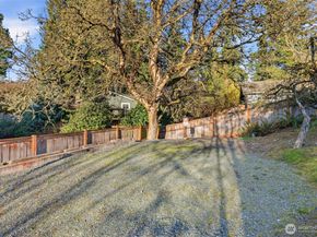 18111 84th Avenue W, Edmonds WA 98026
