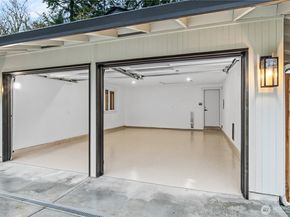 11903 NE 142nd Place, Kirkland WA 98034