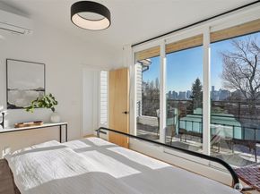 515 Howe A, Seattle WA 98109