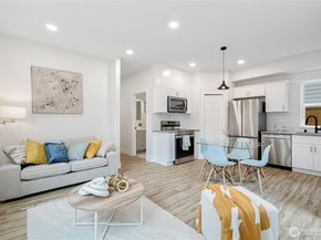 3210 35th Avenue S, Seattle WA 98144