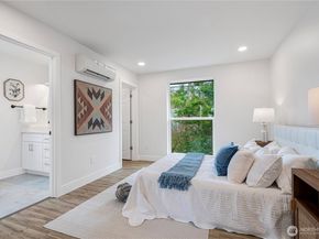 3210 35th Avenue S, Seattle WA 98144