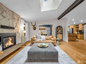 15528 186th Avenue NE, Woodinville WA 98072