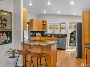 15528 186th Avenue NE, Woodinville WA 98072