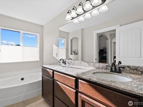 29122 120th Way SE, Auburn WA 98092