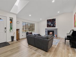 1112 S 23rd Street, Renton WA 98055