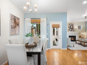 10790 221st Lane NE 28, Redmond WA 98053