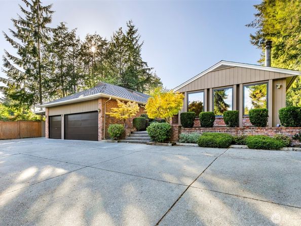 12241 12th Avenue NW, Seattle WA 98177