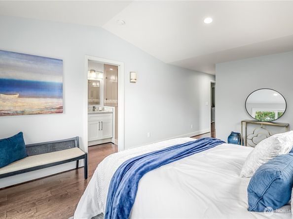 6555 27th Avenue NE, Seattle WA 98115