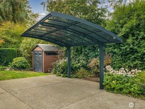 6555 27th Avenue NE, Seattle WA 98115
