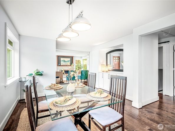 6555 27th Avenue NE, Seattle WA 98115