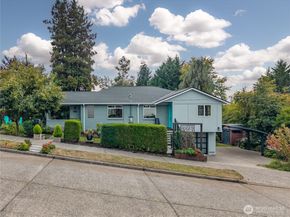 6555 27th Avenue NE, Seattle WA 98115