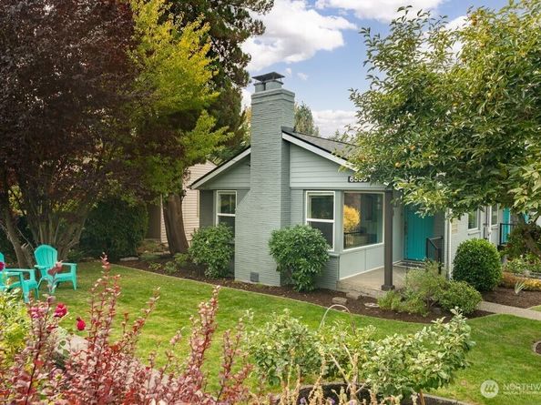 6555 27th Avenue NE, Seattle WA 98115