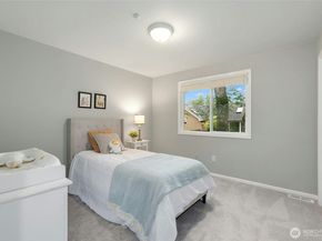 11220 SE 64th Street, Bellevue WA 98006