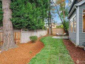 11220 SE 64th Street, Bellevue WA 98006