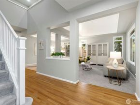 11220 SE 64th Street, Bellevue WA 98006