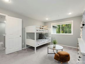 11220 SE 64th Street, Bellevue WA 98006