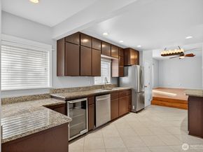 1418 Oakes Avenue, Everett WA 98201