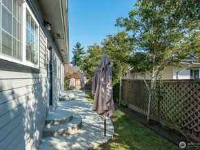 1418 Oakes Avenue, Everett WA 98201