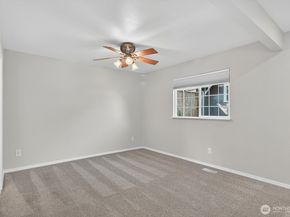 1418 Oakes Avenue, Everett WA 98201