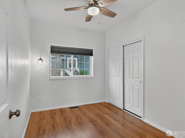 1418 Oakes Avenue, Everett WA 98201