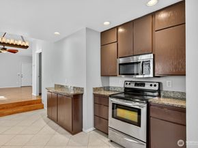 1418 Oakes Avenue, Everett WA 98201