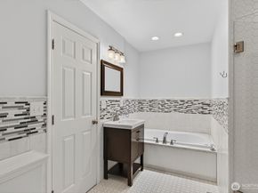 1418 Oakes Avenue, Everett WA 98201