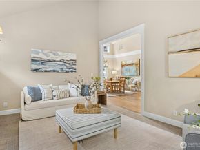 747 Village Circle NW, Bainbridge Island WA 98110