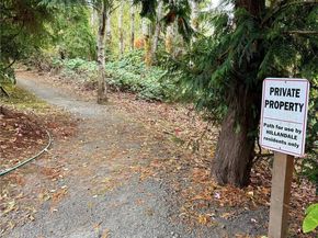 747 Village Circle NW, Bainbridge Island WA 98110