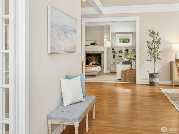 747 Village Circle NW, Bainbridge Island WA 98110