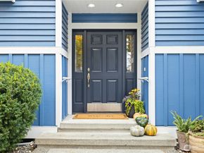 747 Village Circle NW, Bainbridge Island WA 98110