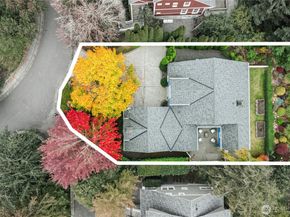 747 Village Circle NW, Bainbridge Island WA 98110