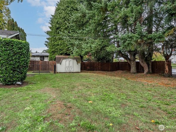 1450 Bill Avenue, Port Orchard WA 98366