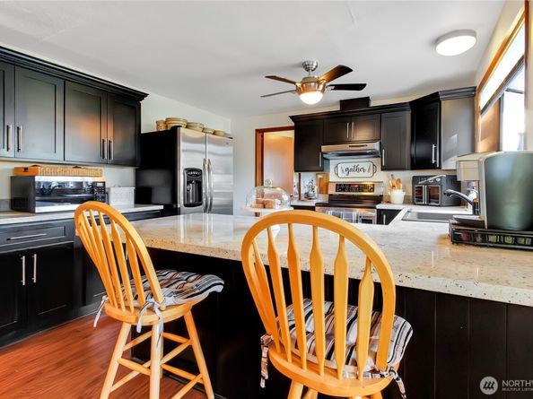 2621 S 376th Place, Federal Way WA 98003