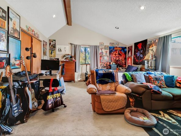 2621 S 376th Place, Federal Way WA 98003