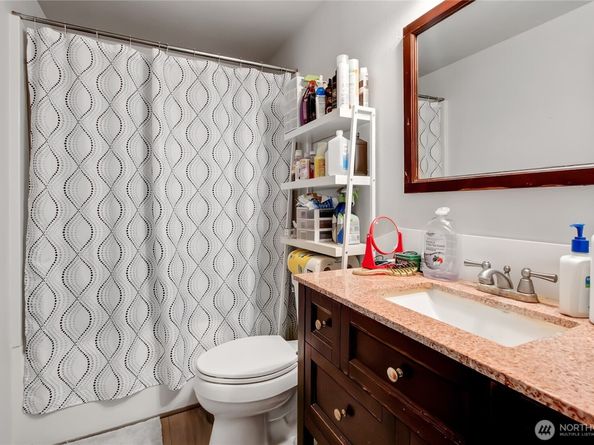 2621 S 376th Place, Federal Way WA 98003