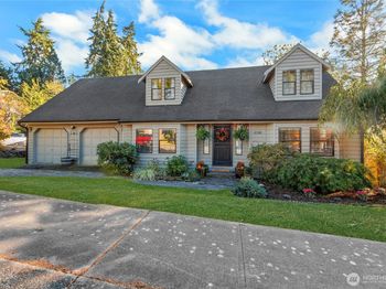 2621 S 376th Place